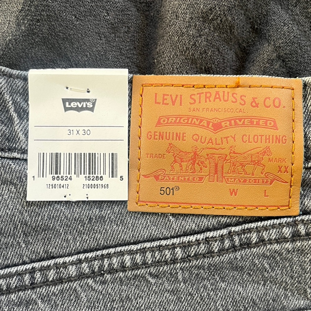 Levi’s 501 jeans NWT 31x30 - Picture 2 of 7